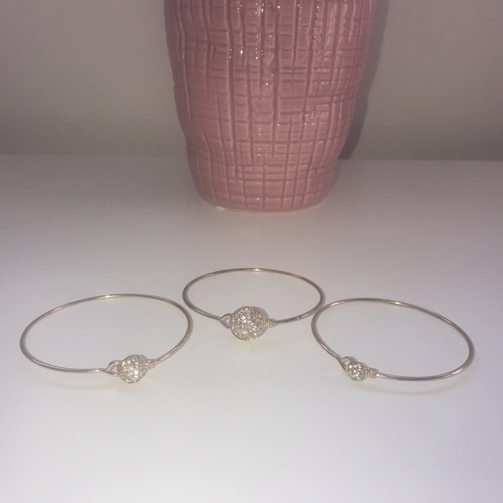 3/$20 Set of bangles